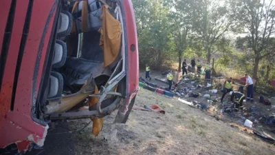 Tragedie în Ungaria! Un autocar polonez s-a răsturnat. 12 persoane au murit, iar cel puțin 10 au fost rănite