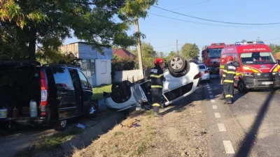 Accident pe DN2B, în Buzău. Patru persoane au fost rănite și transportate la spital