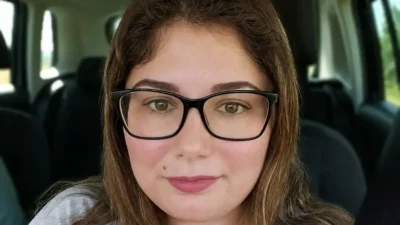Ea este tânăra de 27 de ani din Vrancea, ucisă de soțul ei. Ioana lasă în urmă un băiețel