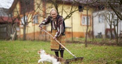 Vârsta de pensionare pentru femei crește până în 2035. Calendarul complet pentru următorii ani