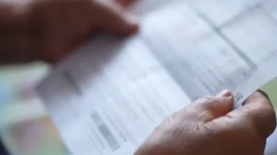 Iarna vine cu scumpiri majore. Facturile și prețurile la raft amenință bugetele românilor