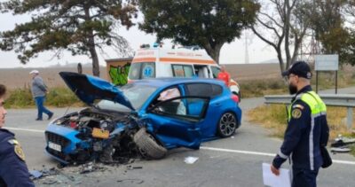 Șase victime pe un drum din județul Constanța, după ce două mașini s-au ciocnit puternic