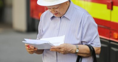 Ce pensie primesc românii cu două locuri de muncă, după 35 de ani de cotizare și cum se calculează vechimea în cazul lor