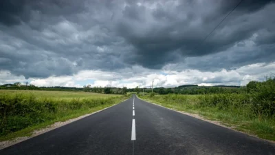 Avertizare ANM: Vânt puternic în Moldova și Dobrogea și precipitații în jumătate de țară