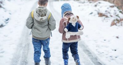 Când începe vacanța de iarnă 2026 și câte zile libere vor avea elevii de Crăciun și Revelion