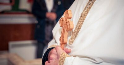 Calendar ortodox pentru ziua de 10 octombrie 2026: Creștinii primesc ajutor divin din partea Sfântului Ambrozie de la Optina