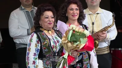 „Acasă e cel mai bine”. Maria Ciobanu, revenire spectaculoasă pe scena de la Sala Palatului